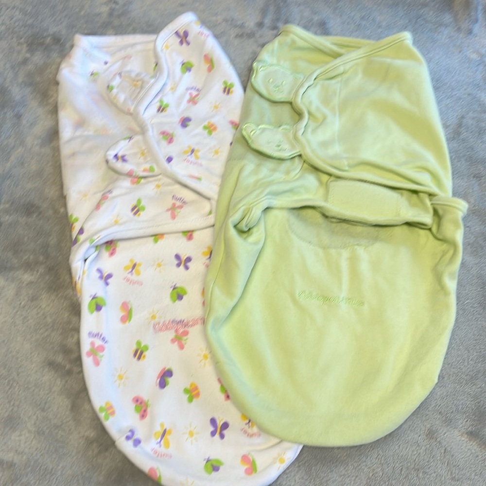 Ergonomic Kids Swaddle Sleep Sacks - Green & White Butterfly Print